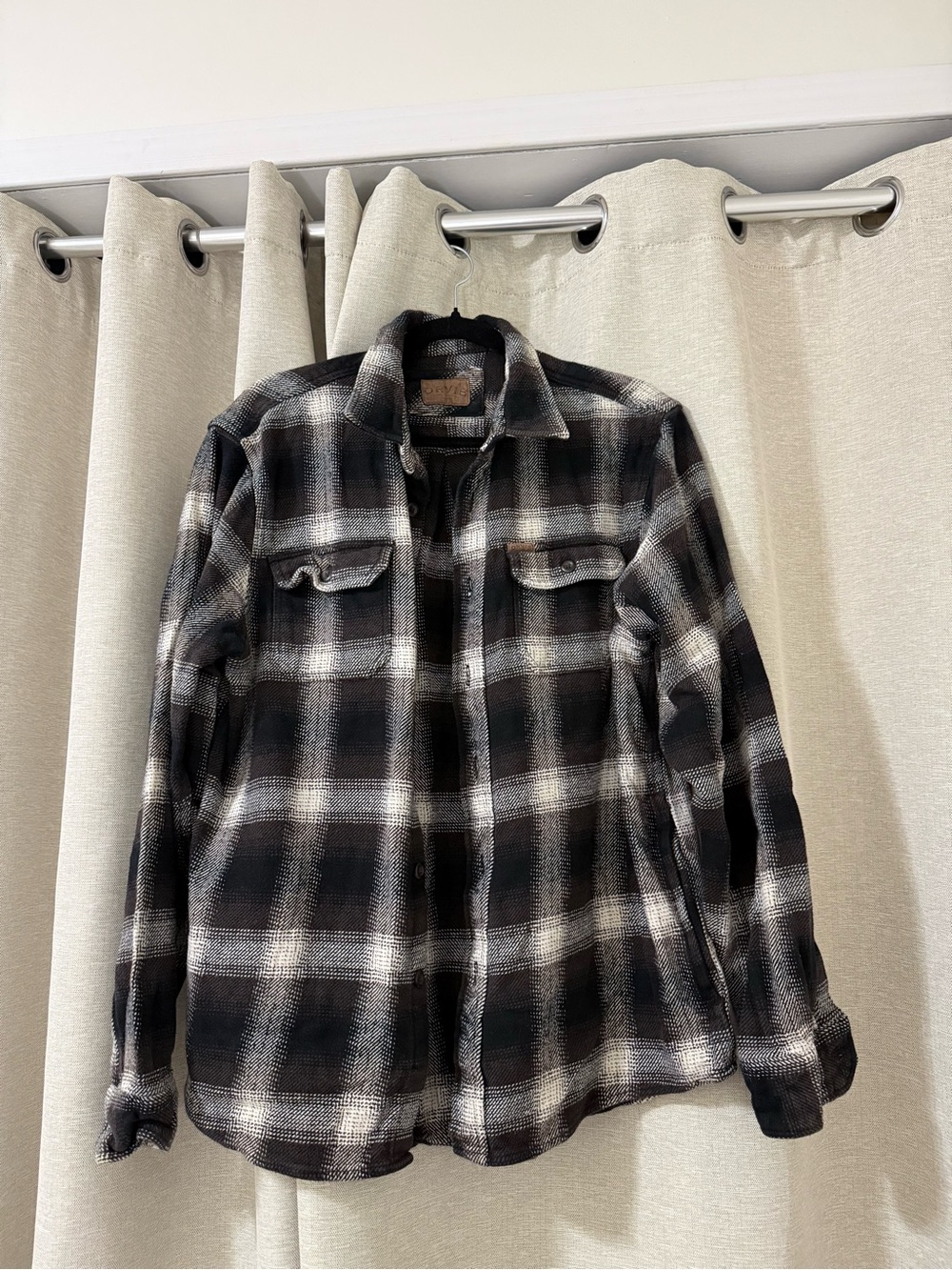 Orvis Men’s Plaid Flannel Shirt Black Brown Cream Size M